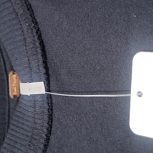 Nwt short sleeve top - Picture 4 of 4